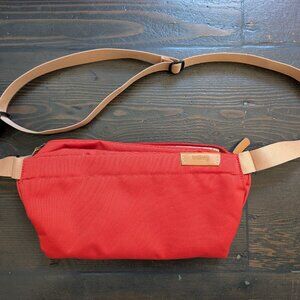 Bellroy Crossbody/Sling 7L in Hot Sauce